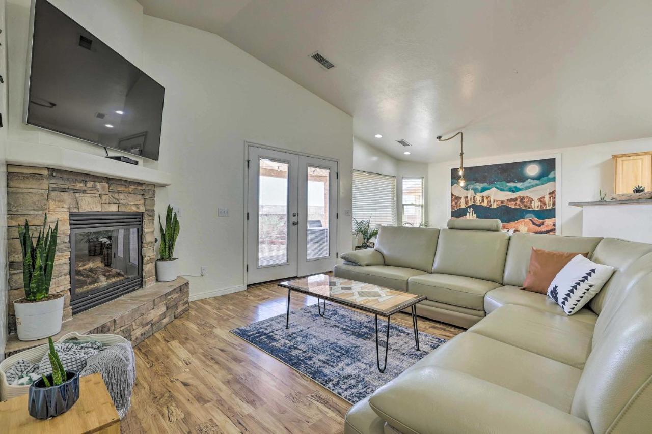 Modern Page Retreat With View, 9 Mi To Wahweap Beach Villa Exterior foto